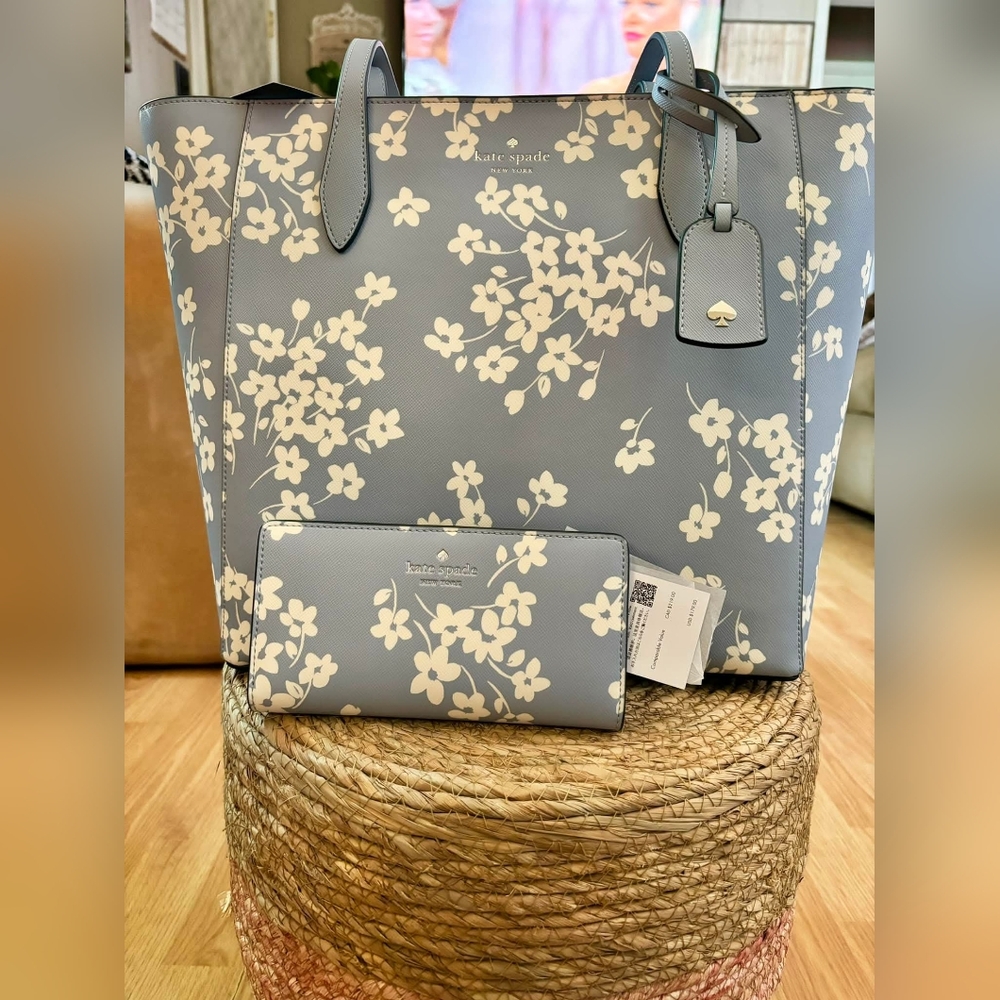Kate Spade Blue Floral Tote Bag W/ Matching Wallet